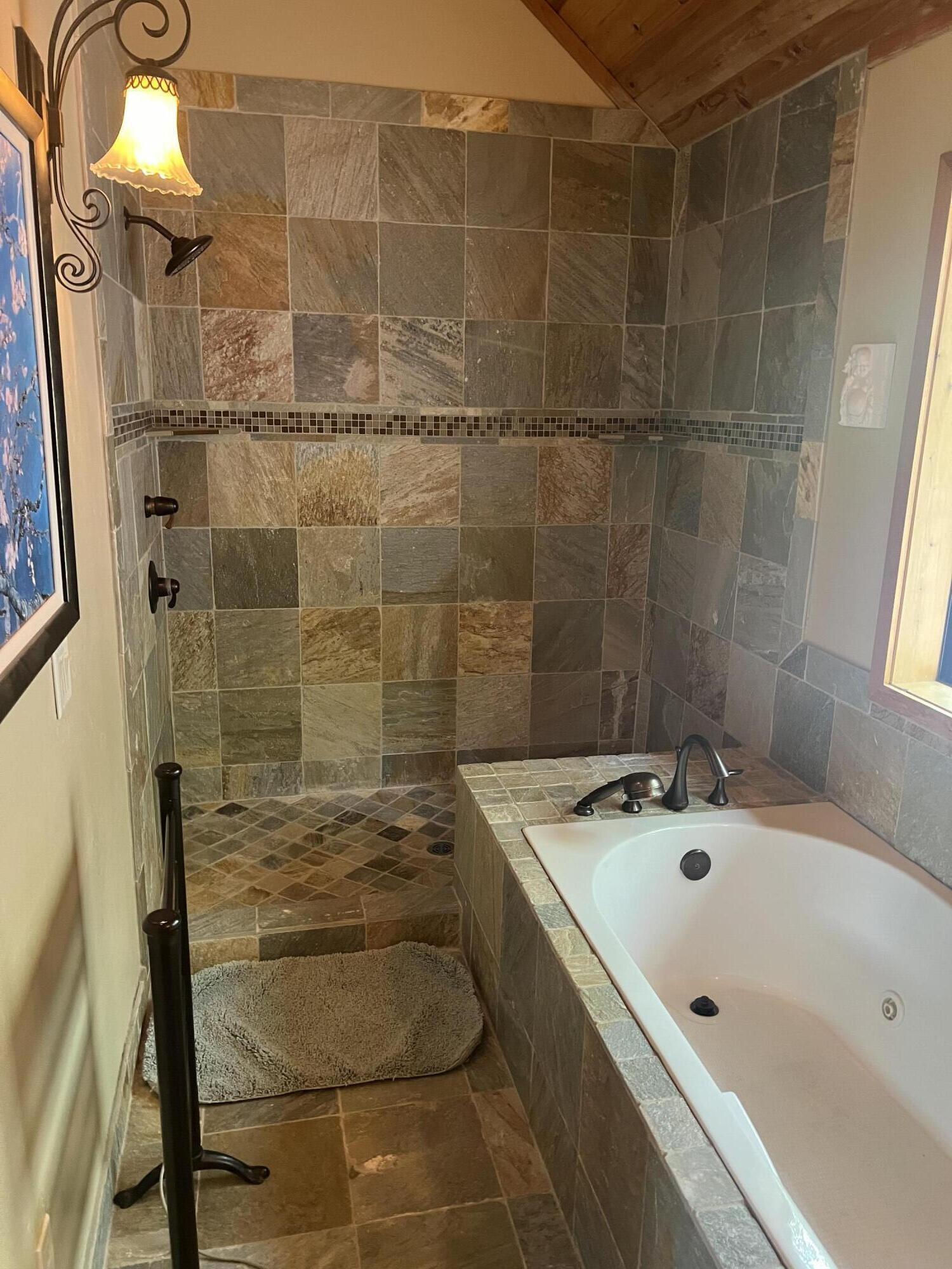 495 N Ipson Creek DR, Panguitch, photo 19 of 33