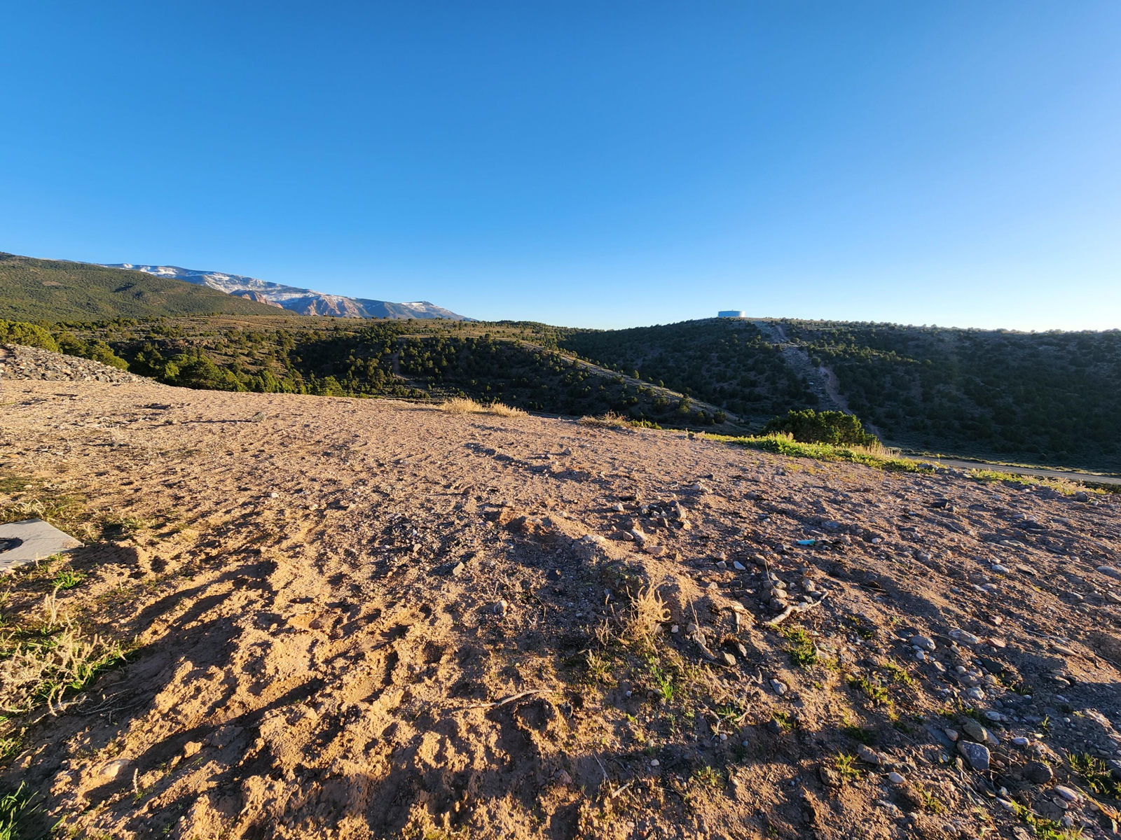 1022 S Cliffs DR, Cedar City, photo 1