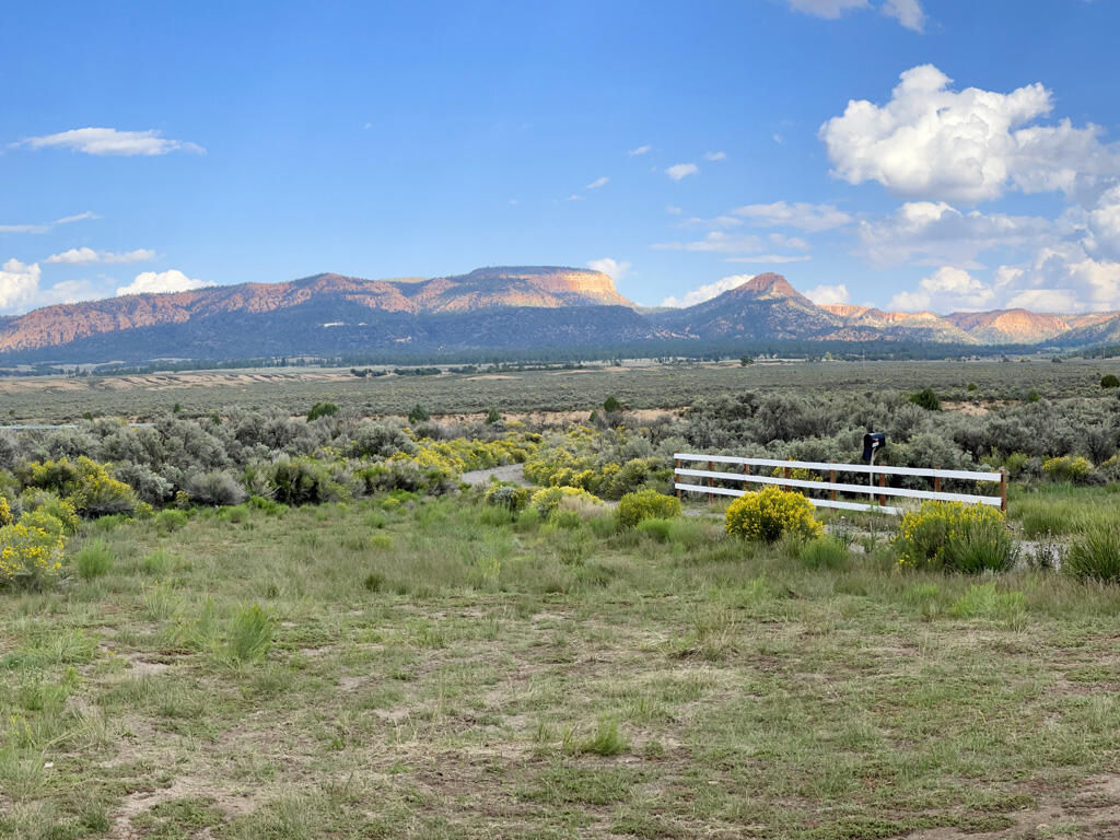 6410 S Hwy 89, Panguitch, photo 14 of 19