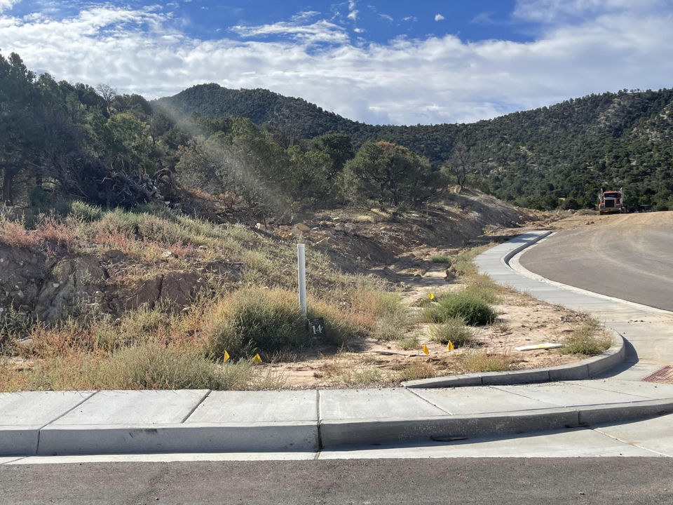 1930 N Pinyon Grove CIR E, Cedar City