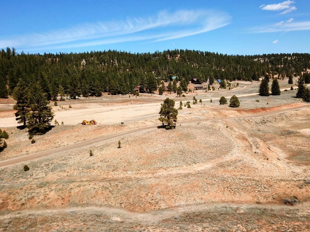 520 N Grassy Trail, Duck Creek Village, photo 11 of 15