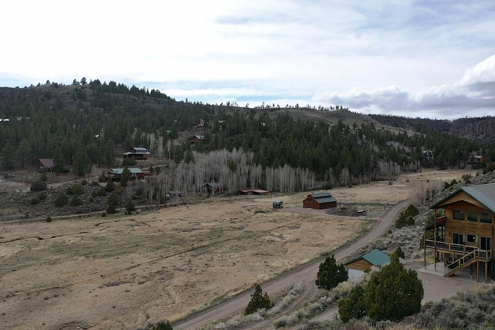 259 N Scenic Drive, Panguitch Lake, photo 10 of 14