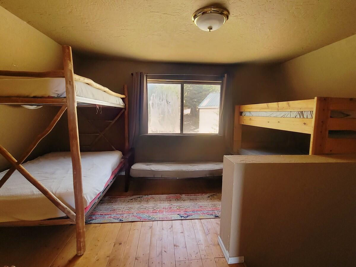 5550 W North Fork RD, Duck Creek Village, photo 16 of 26