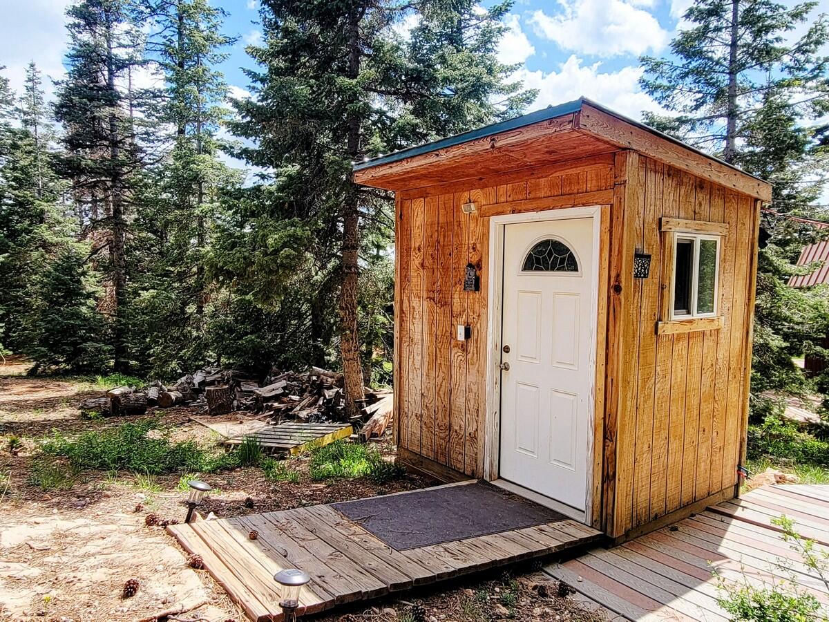 5470 W Berry Loop, Duck Creek Village, photo 10 of 22