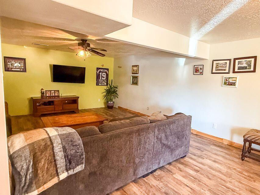 425 E Mule Deer RD, Central, photo 35 of 72