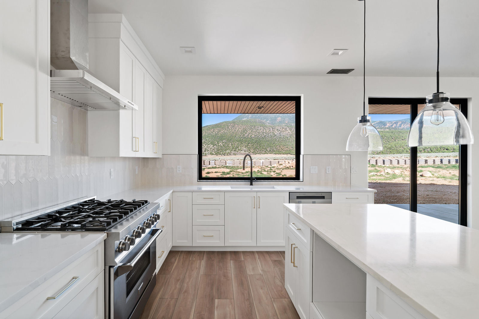 2629 S Mann Lane, Cedar City, photo 9 of 32