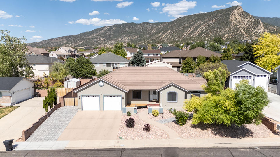 2154 N Sumack CIR, Cedar City