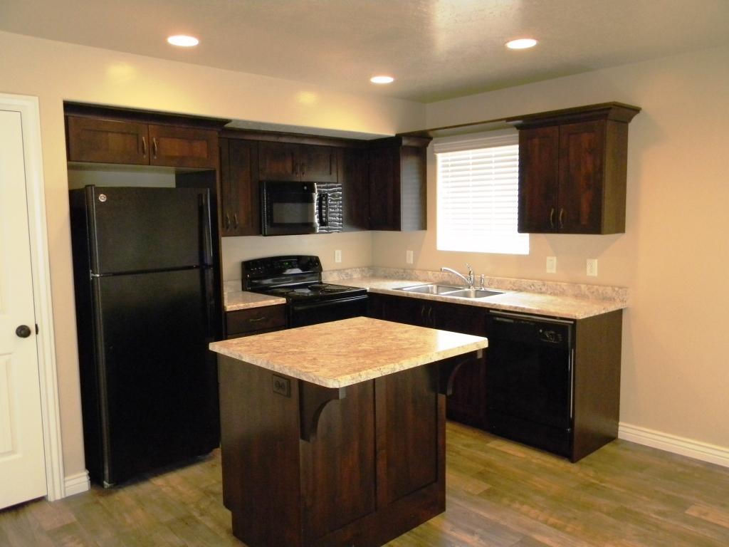 1652-1656 W Harding Ave, Cedar City, photo 9 of 25