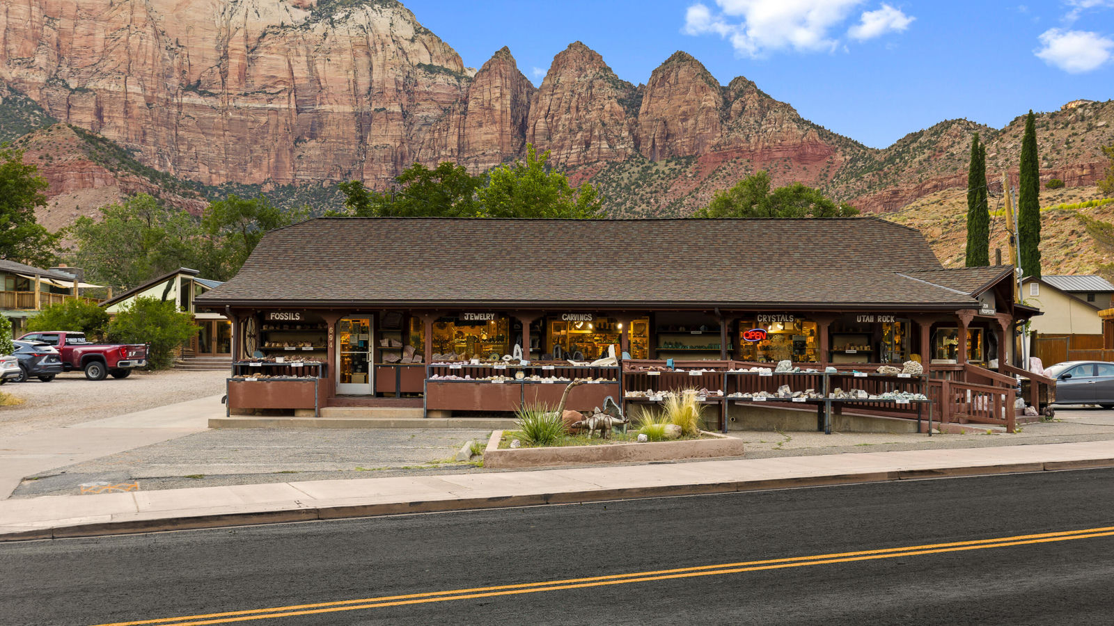 694 ZION PARK Blvd, Springdale, photo 51 of 56