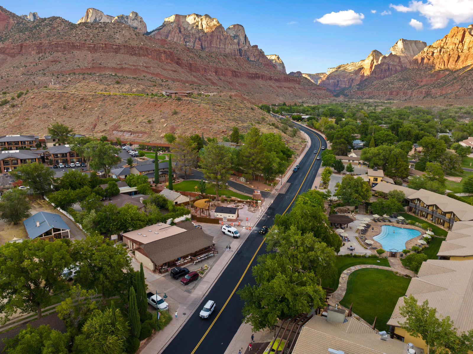 694 ZION PARK Blvd, Springdale, photo 52 of 56