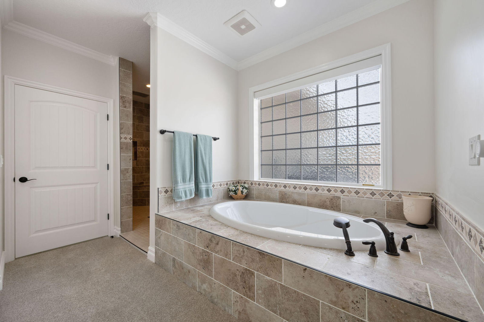 230 Boulder Way, Leeds, photo 18 of 69