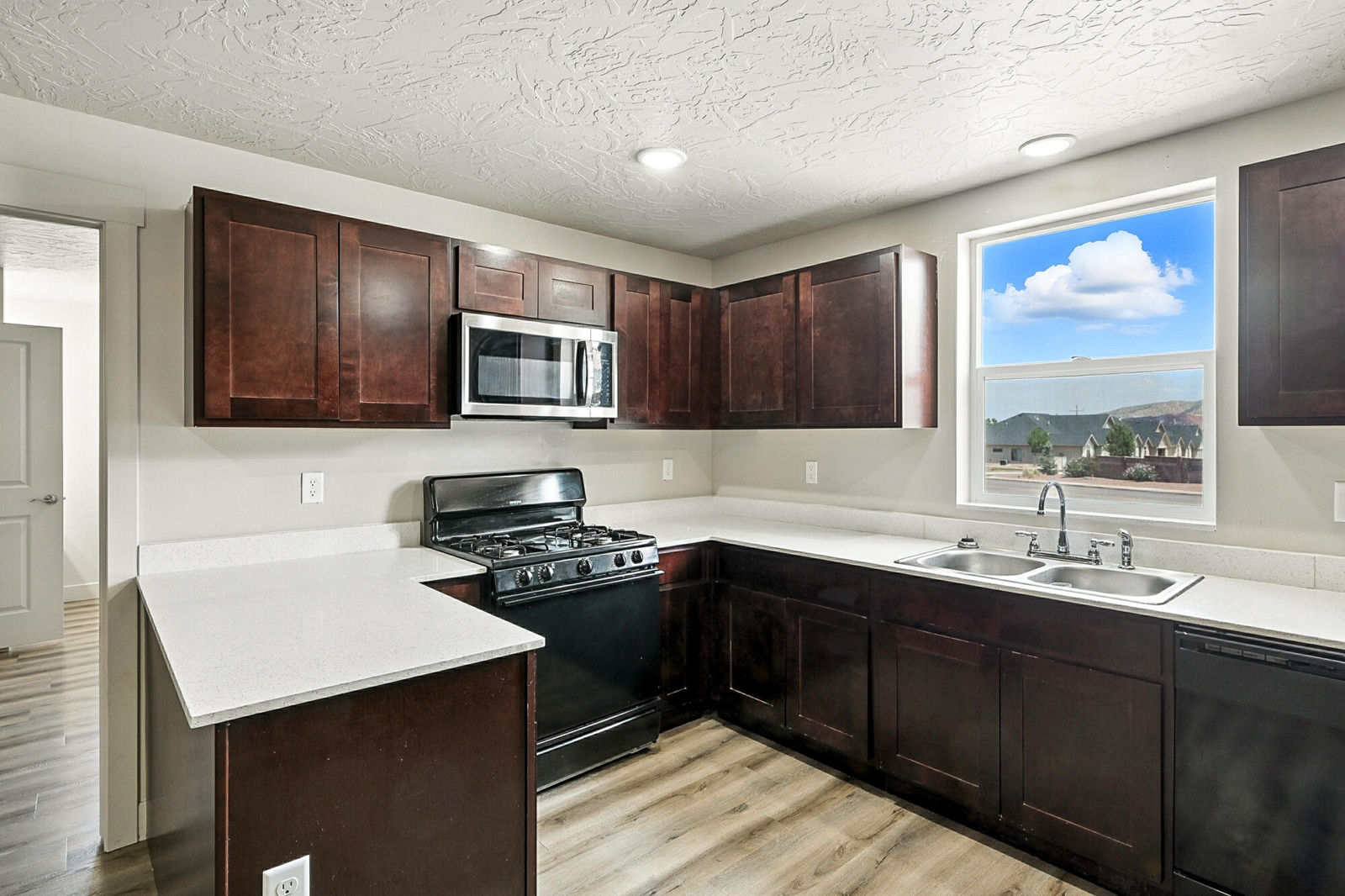 1130 S Cedar Knolls, Cedar City, photo 7 of 34