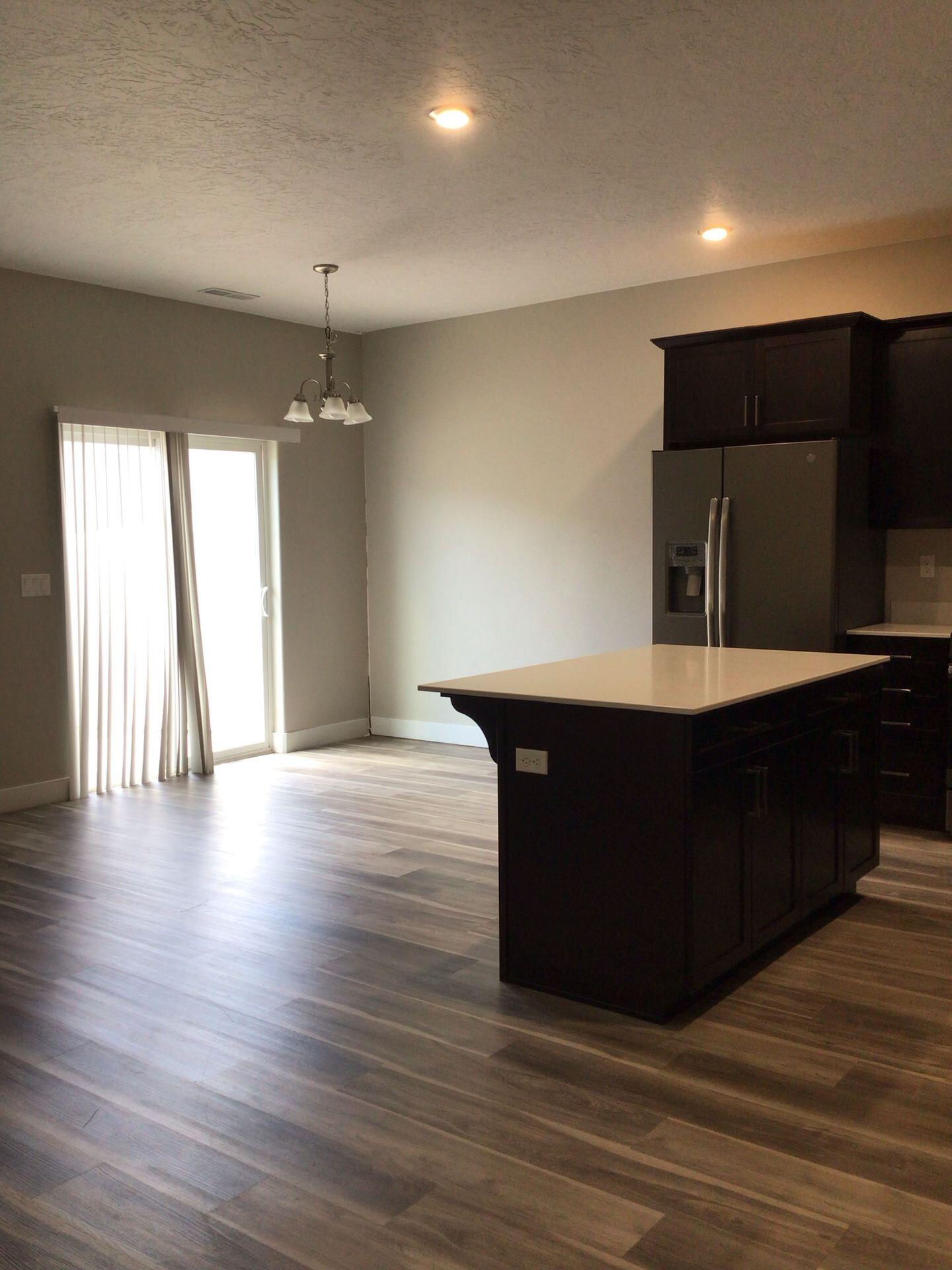 1540 S Topaz DR W, Cedar City, photo 6 of 9
