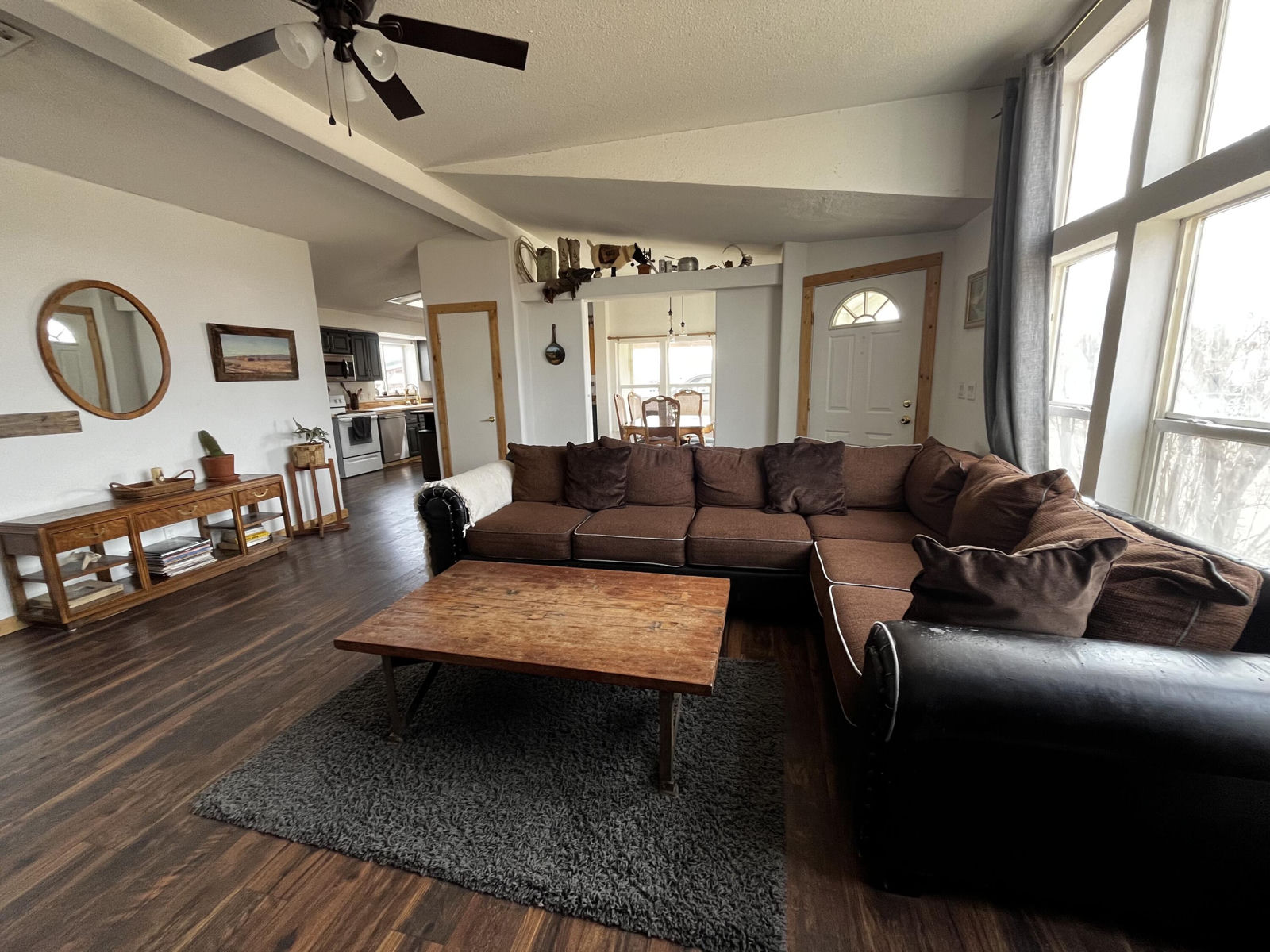 585 S Center Street, Escalante, photo 4 of 31