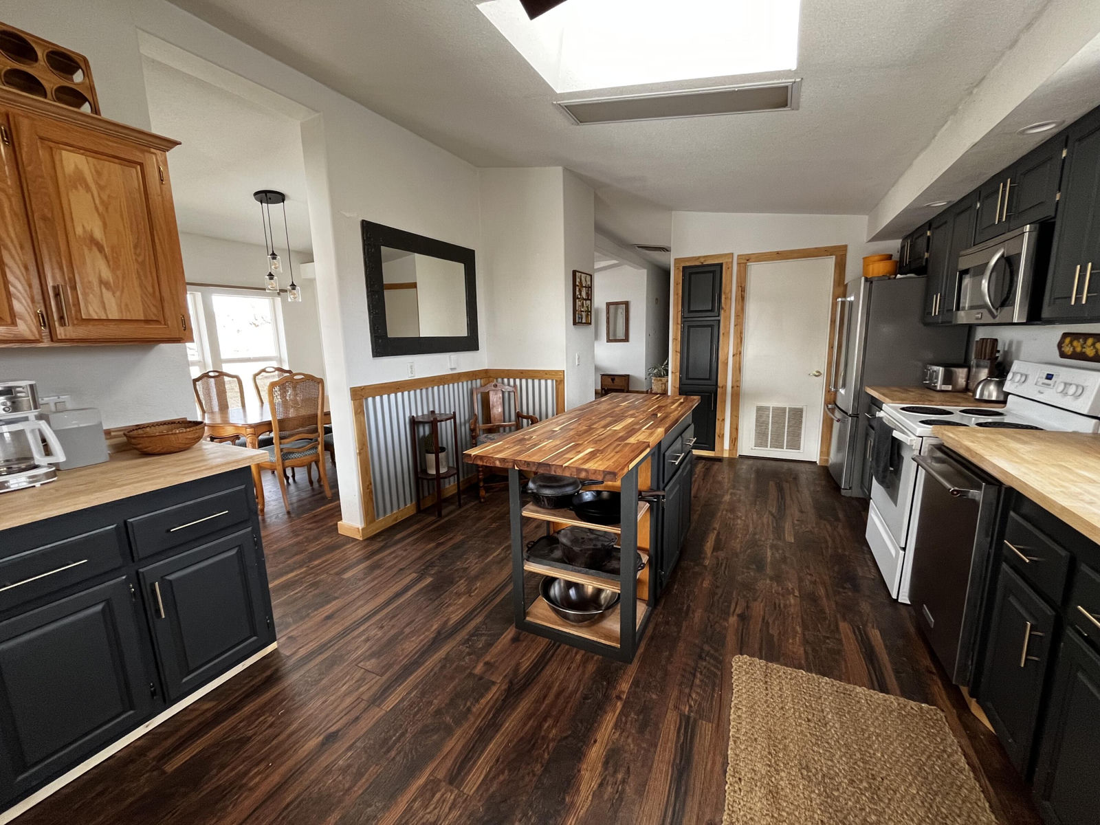 585 S Center Street, Escalante, photo 12 of 31