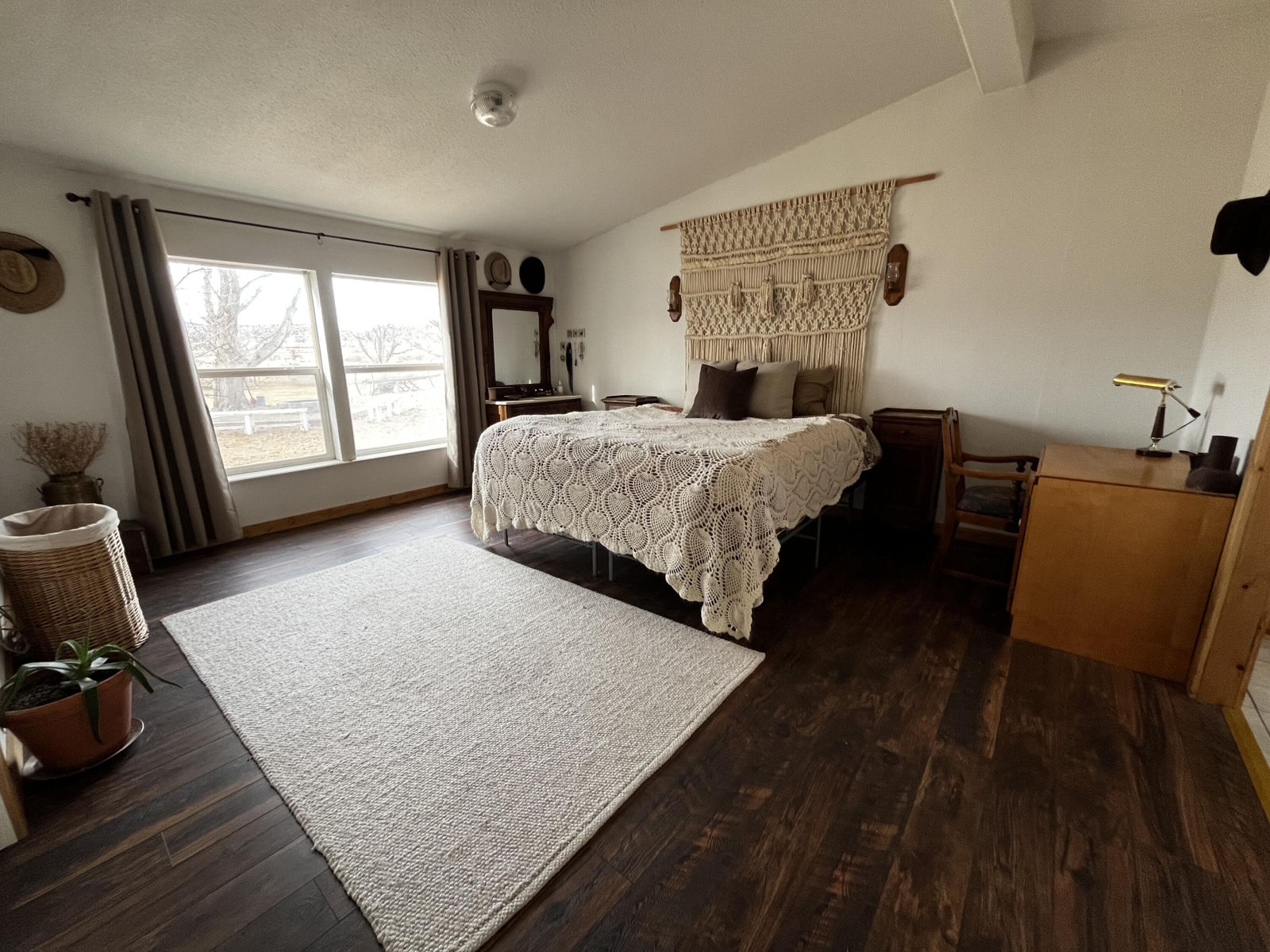 585 S Center Street, Escalante, photo 19 of 31