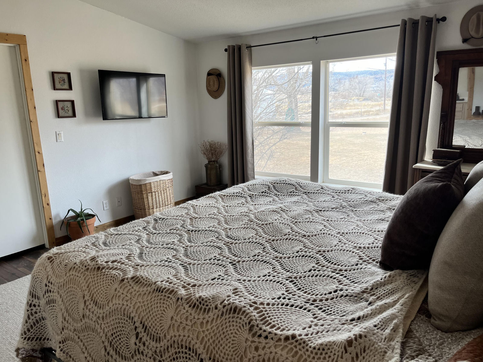 585 S Center Street, Escalante, photo 21 of 31