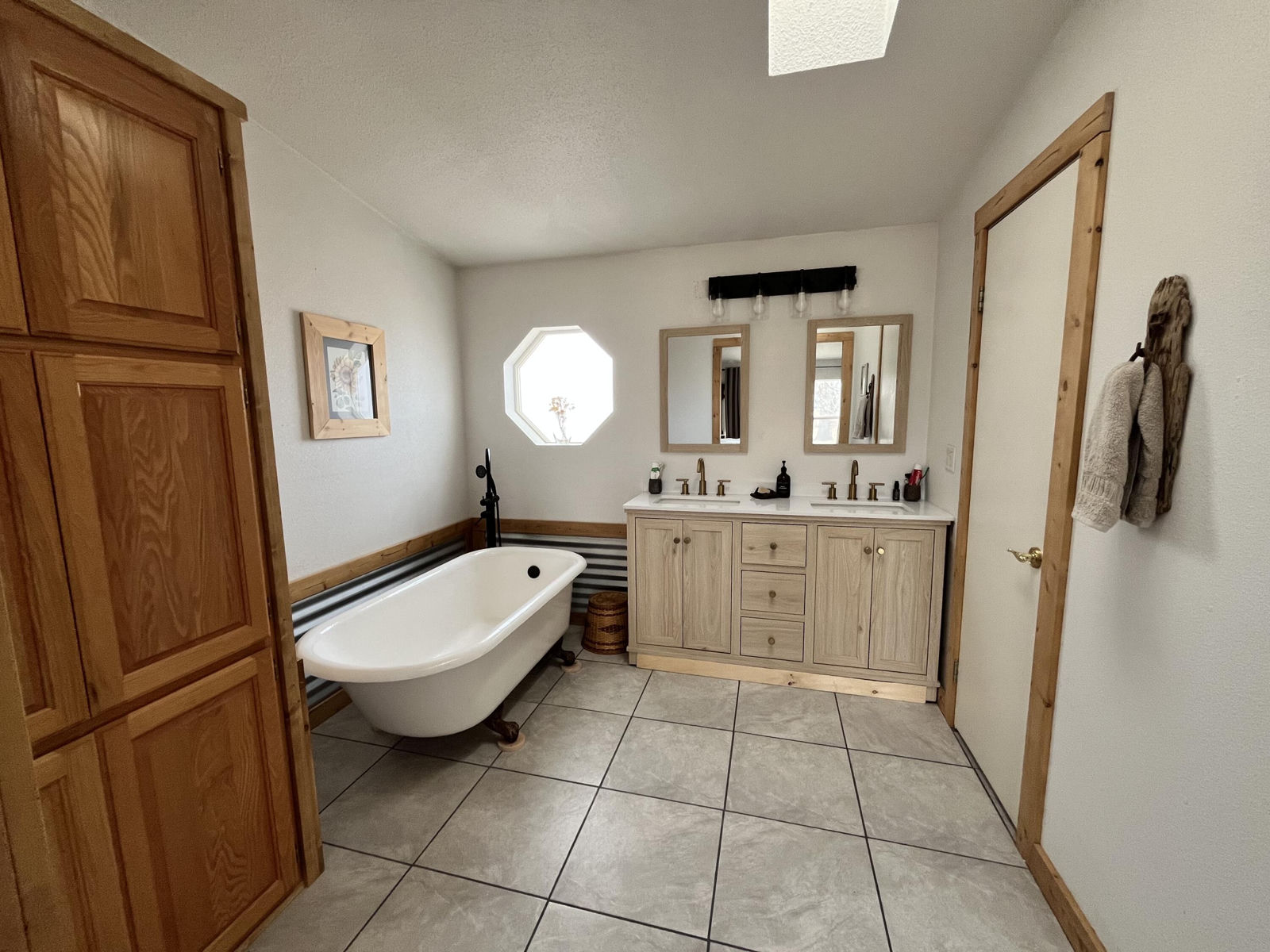 585 S Center Street, Escalante, photo 23 of 31