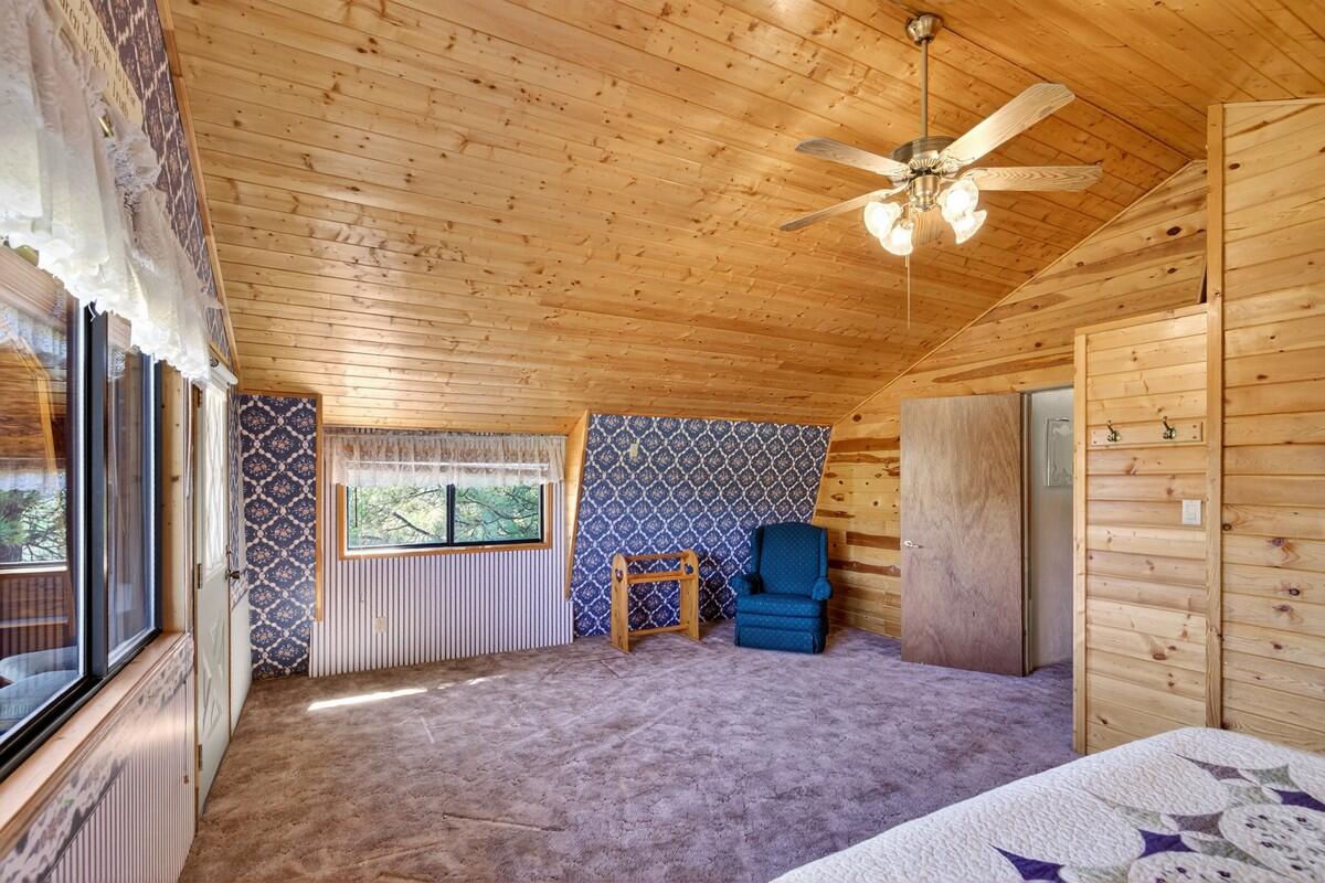 1965 E Runway DR, Duck Creek Village, photo 17 of 50
