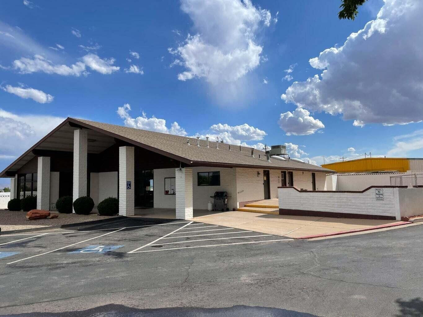 1150 W Red Hills Parkway, #168, Washington, photo 4 of 9