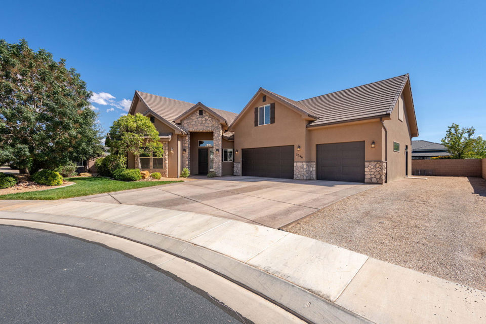 2546 E 3000 S CIR, St George, photo 2