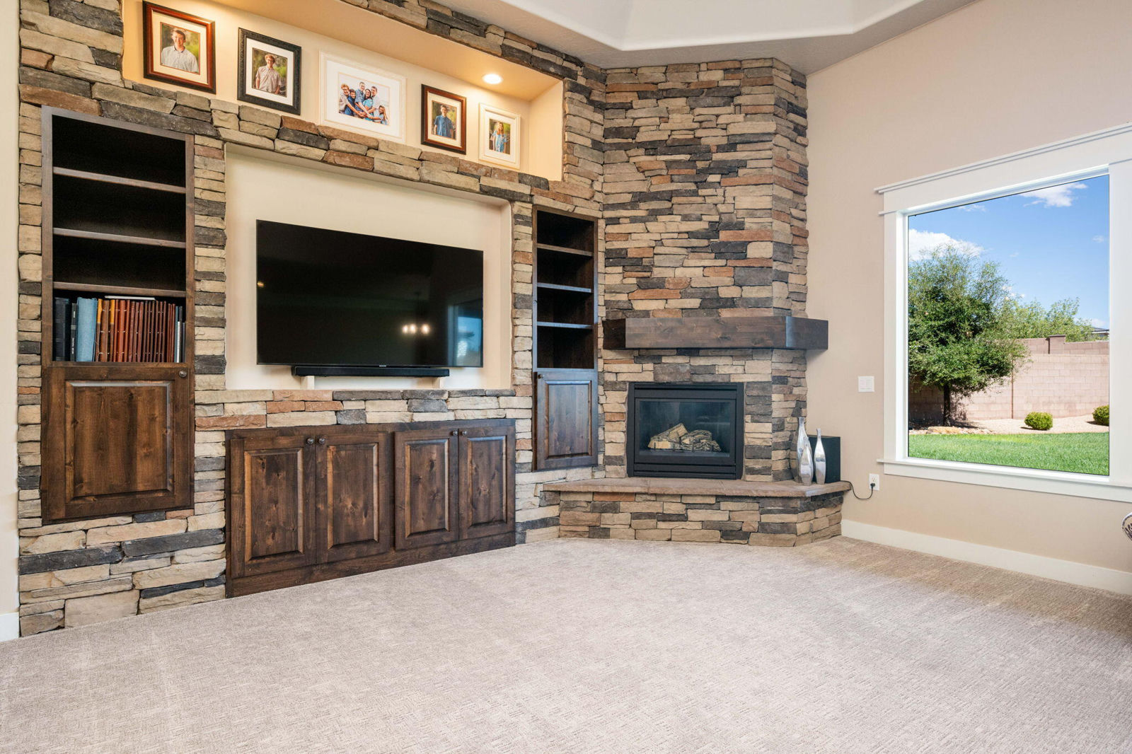 2546 E 3000 S CIR, St George, photo 9 of 45
