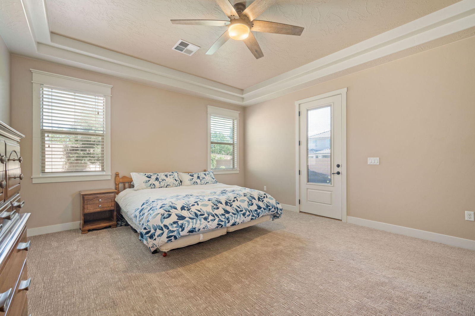 2546 E 3000 S CIR, St George, photo 18 of 45