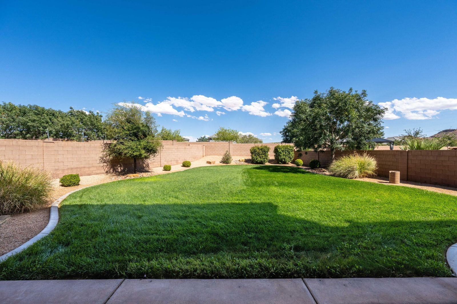 2546 E 3000 S CIR, St George, photo 42 of 45