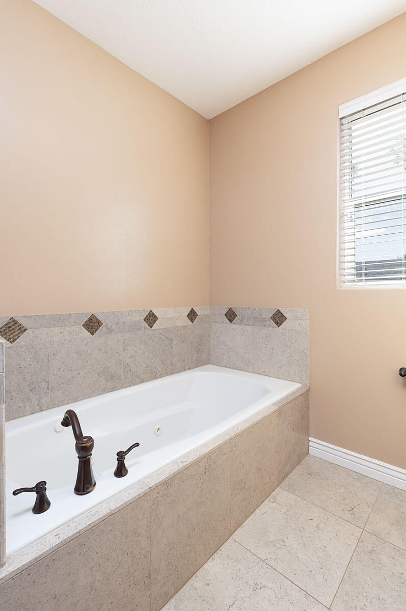 4262 N 2325 W W, Cedar City, photo 21 of 39