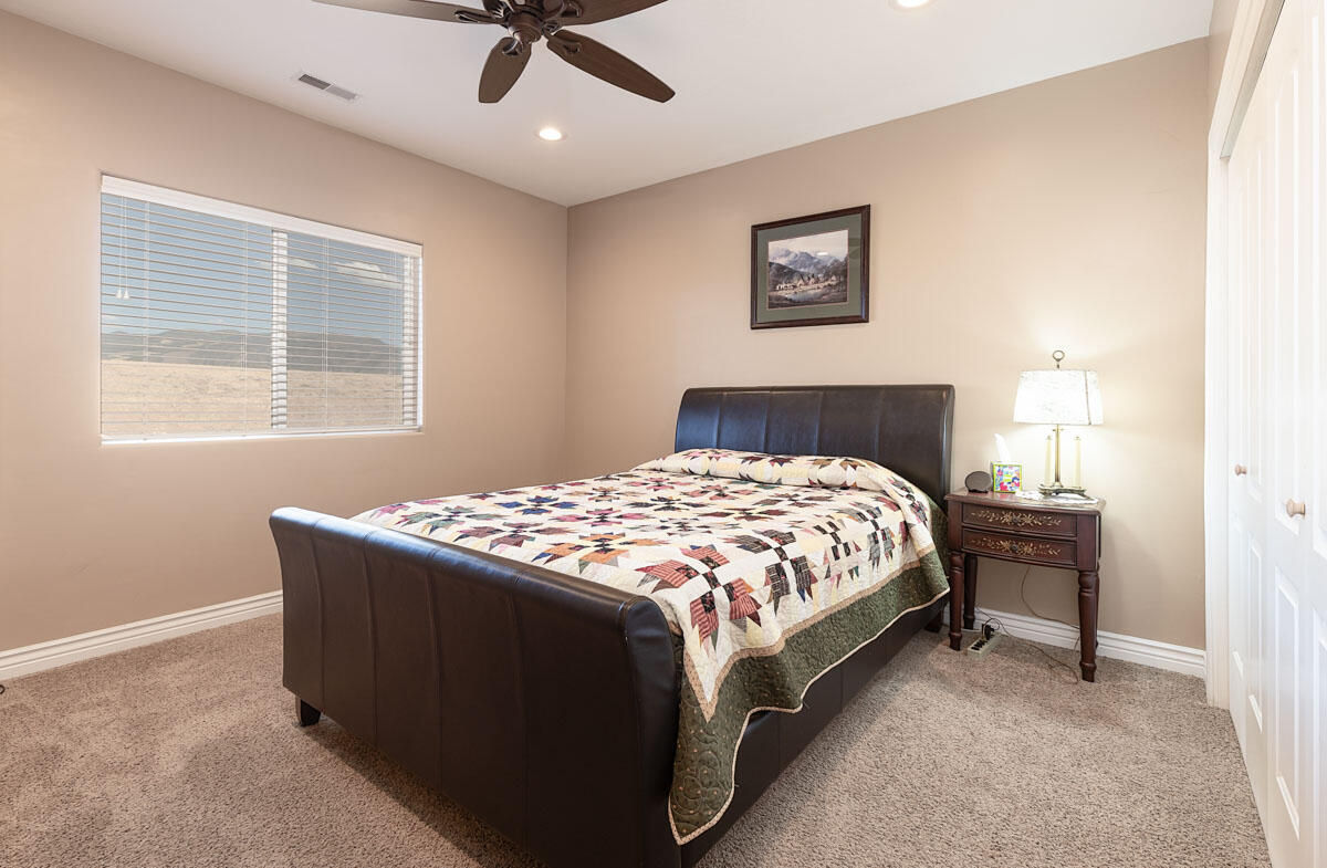 4262 N 2325 W W, Cedar City, photo 23 of 39