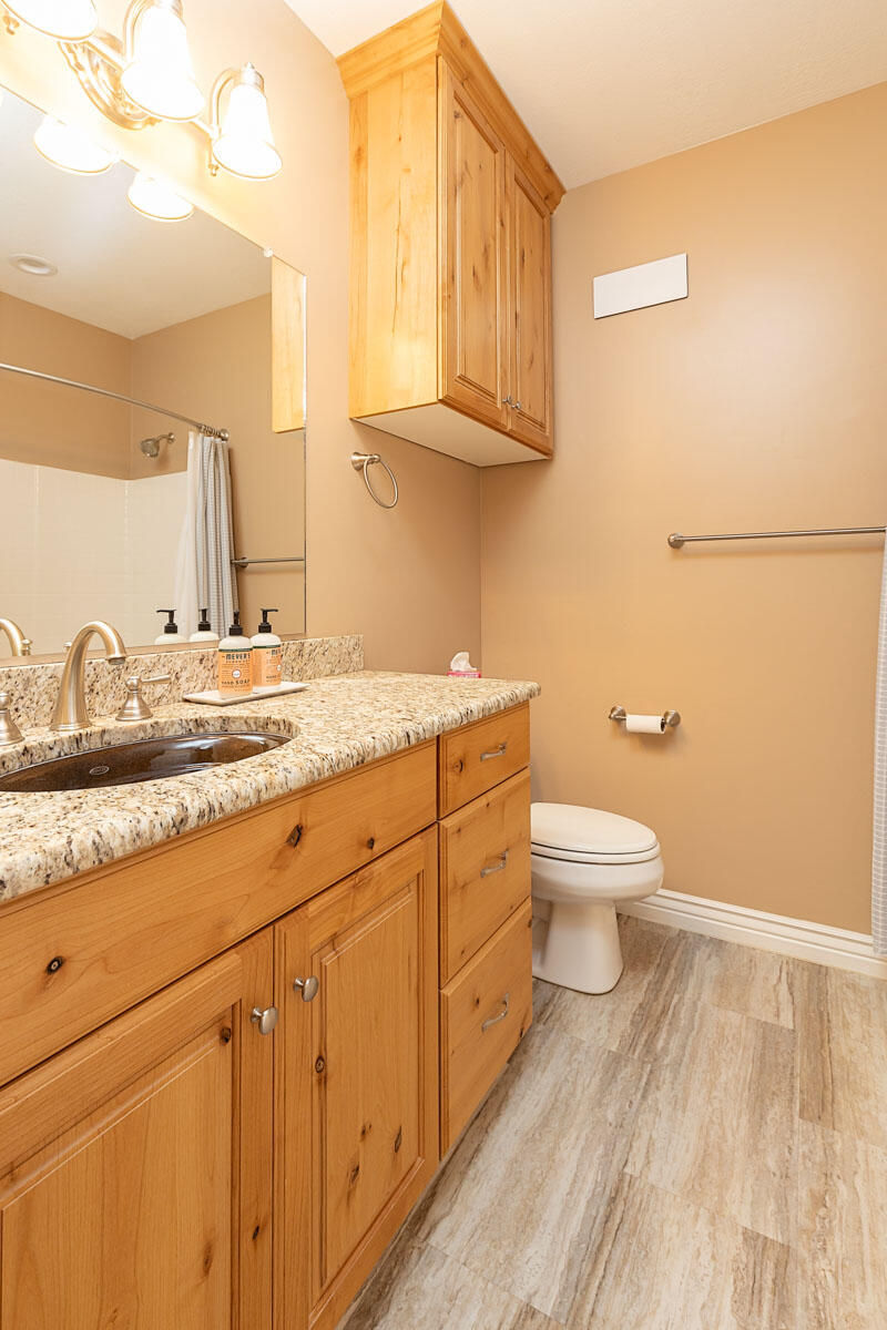 4262 N 2325 W W, Cedar City, photo 27 of 39