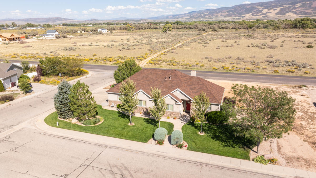 4262 N 2325 W W, Cedar City, photo 36 of 39