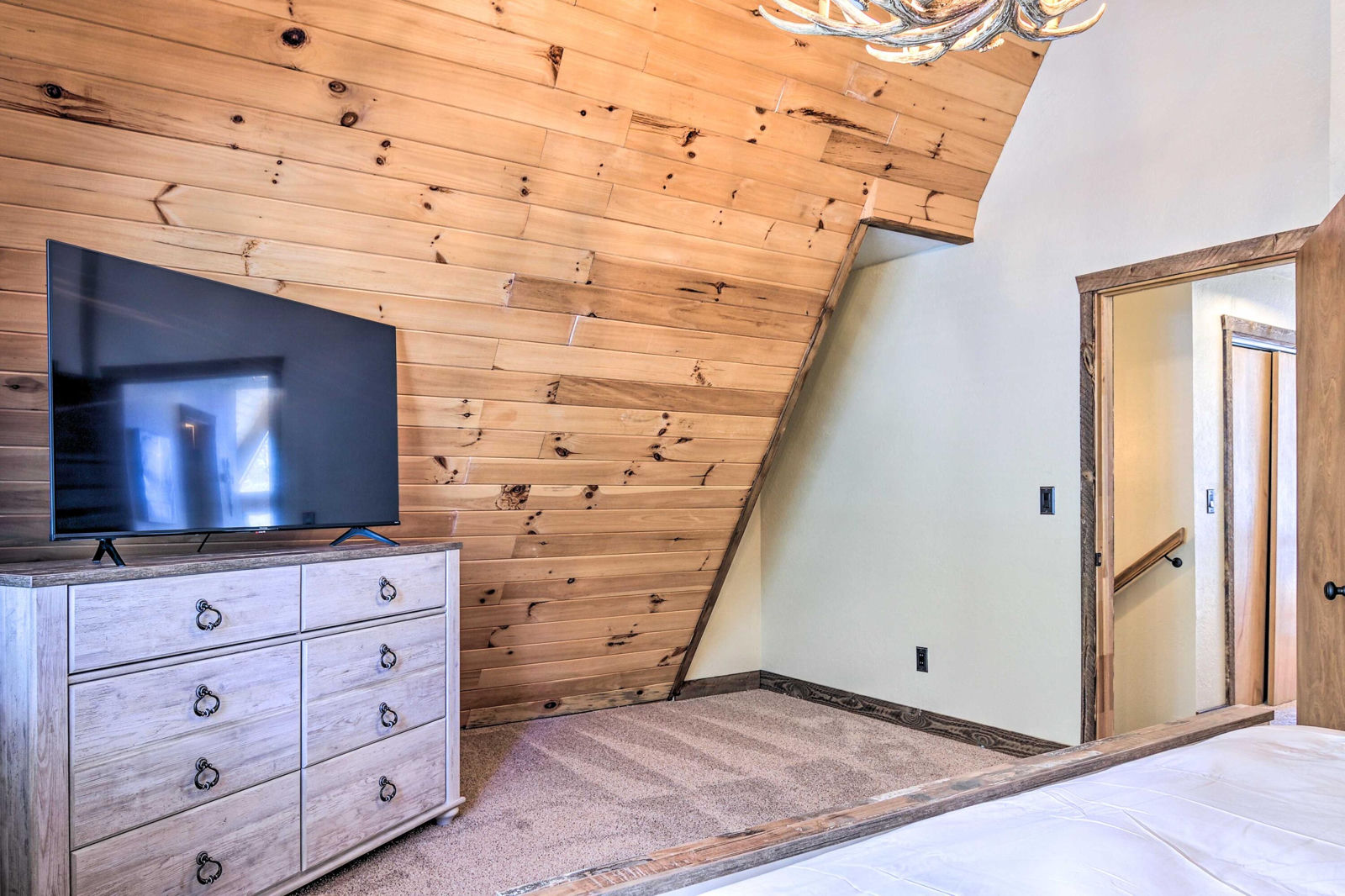 3465 Ute LN, Duck Creek Village, photo 34 of 48