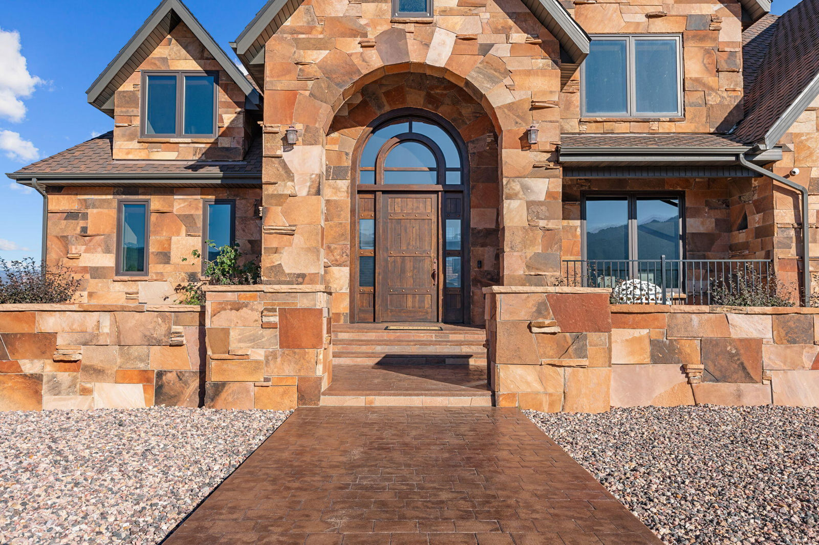 1297 E 600 S, New Harmony, photo 7 of 81