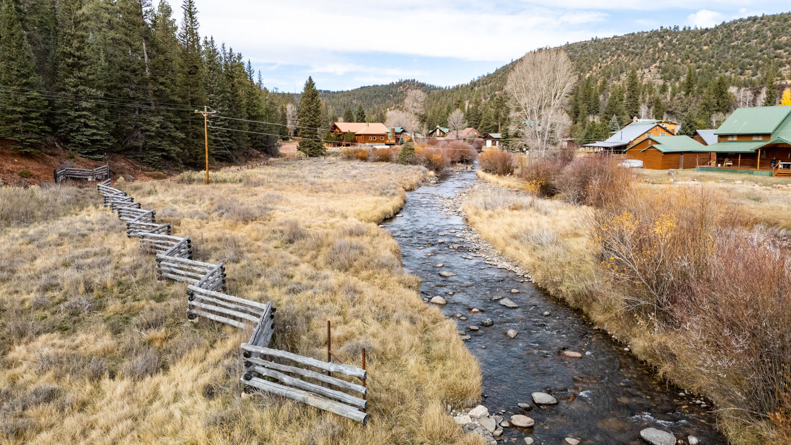 1149 E Spring Hollow RD, Mammoth Creek, photo 17 of 35