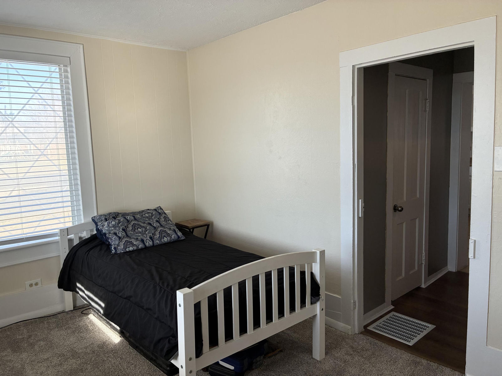 290 N 100 E ST, Beaver, photo 24 of 31
