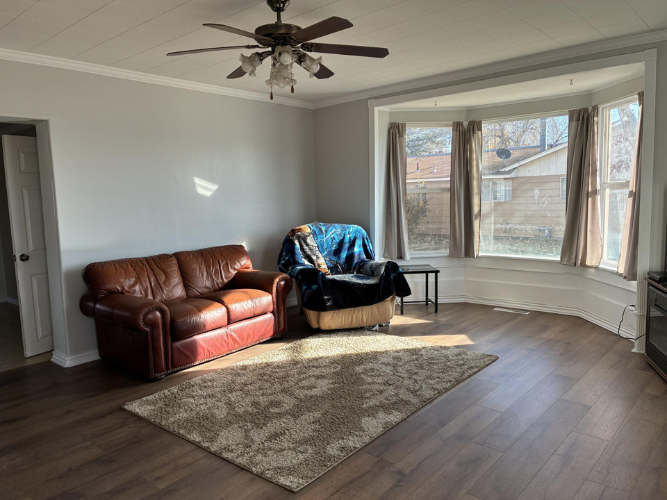 290 N 100 E ST, Beaver, photo 2