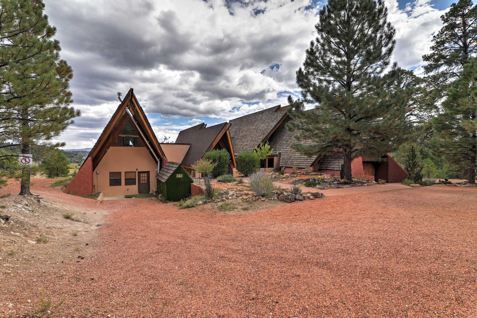2814 N Dead Horse LP, Duck Creek Village, photo 8 of 30