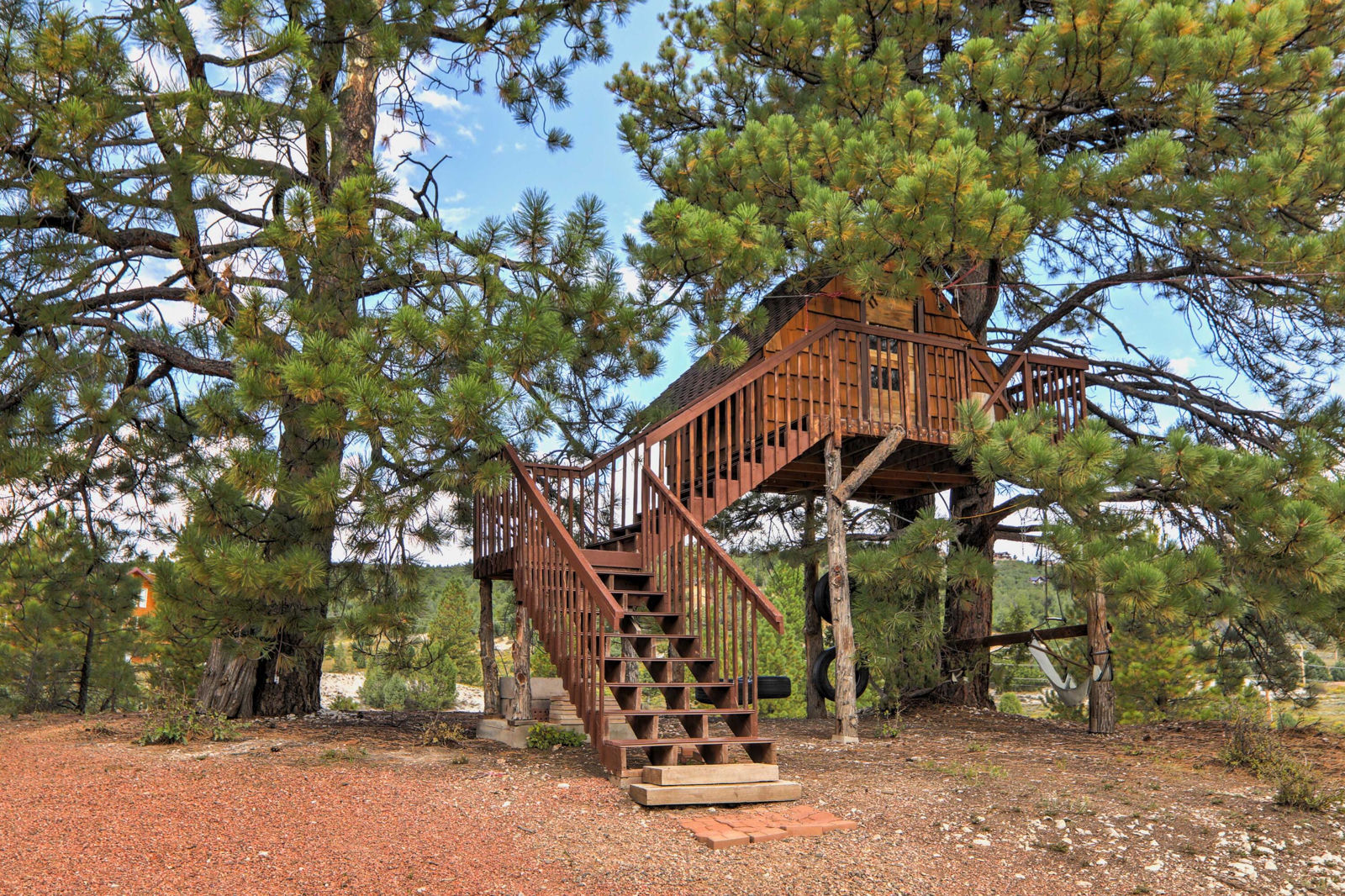 2814 N Dead Horse LP, Duck Creek Village, photo 10 of 30