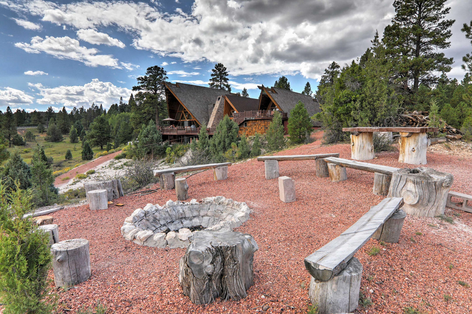 2814 N Dead Horse LP, Duck Creek Village, photo 11 of 30