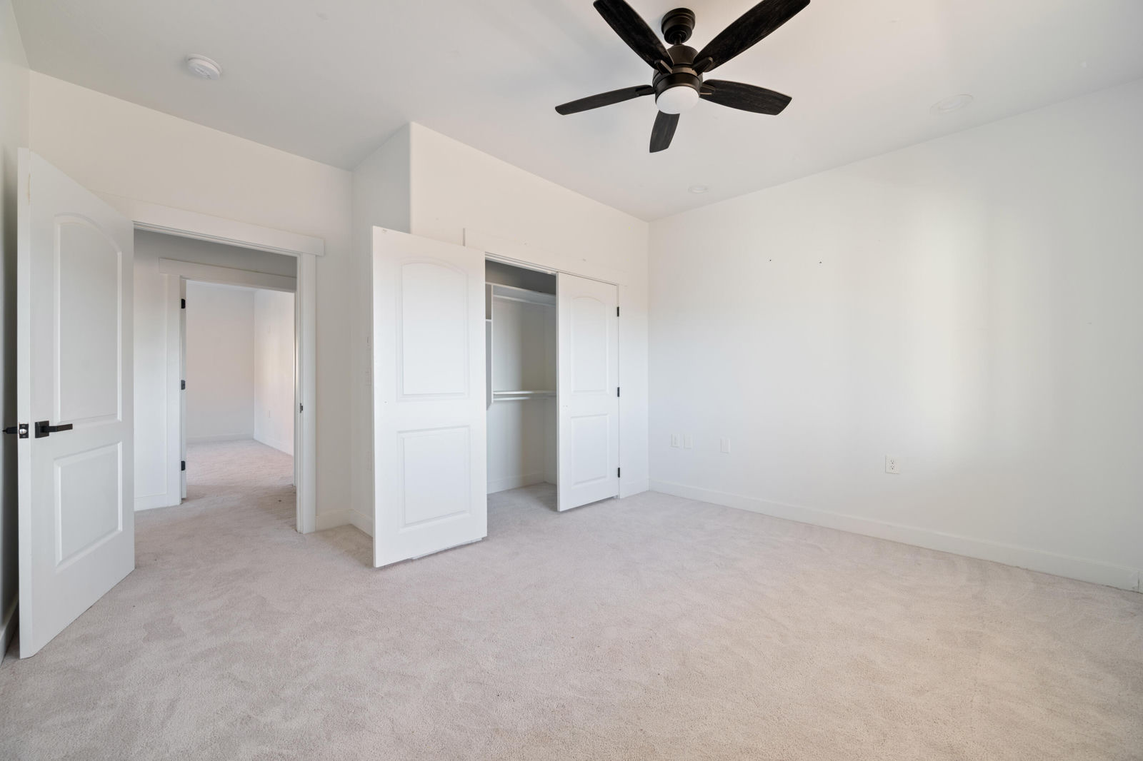865 N Redwood ST W, Hildale, photo 33 of 54