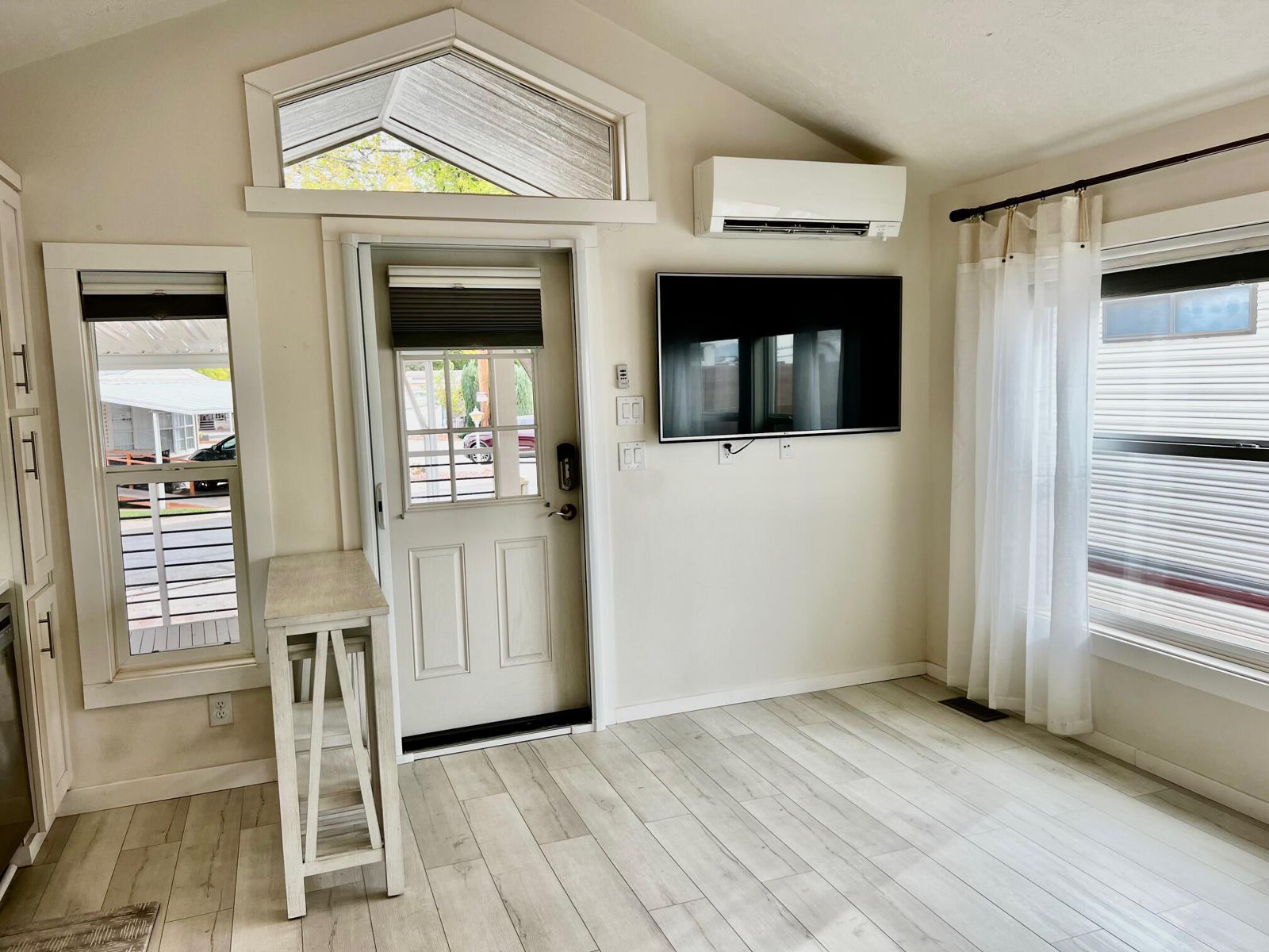 1160 E TELEGRAPH ST, #16, Washington, photo 6 of 22