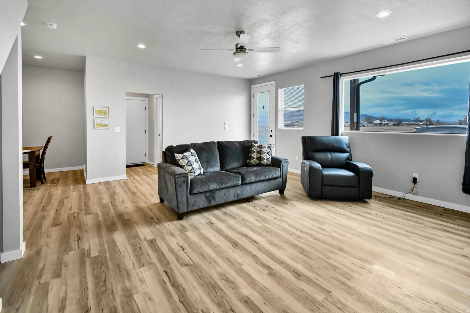 305 W 400 S, Ephraim, photo 4 of 57