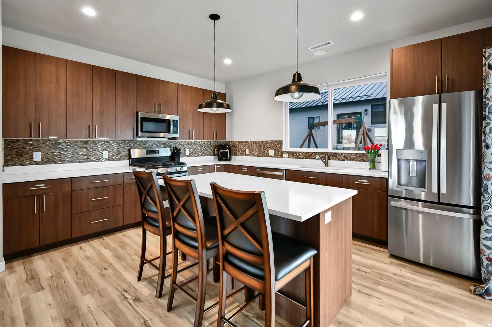 305 W 400 S, Ephraim, photo 9 of 57
