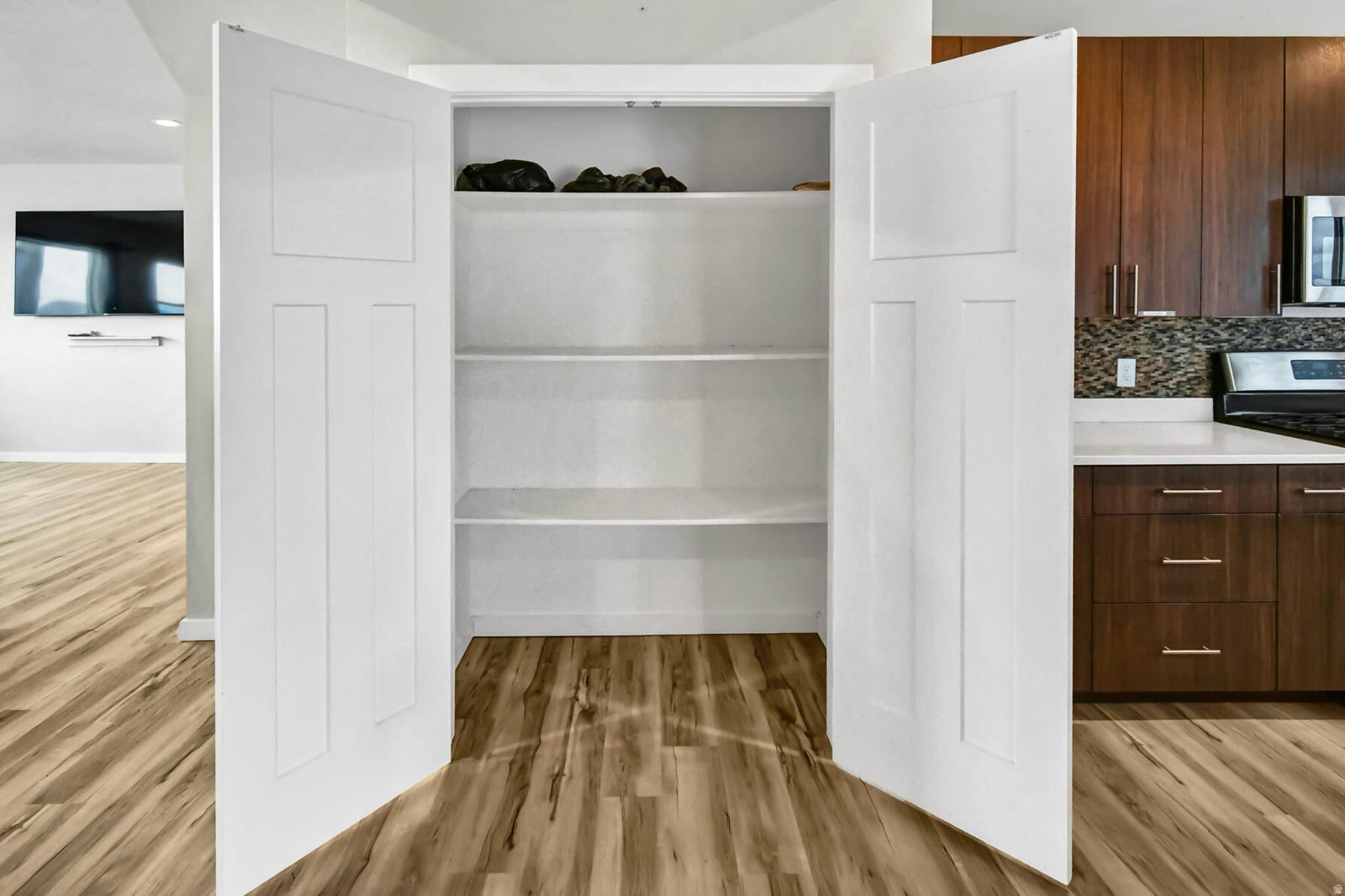 305 W 400 S, Ephraim, photo 12 of 57