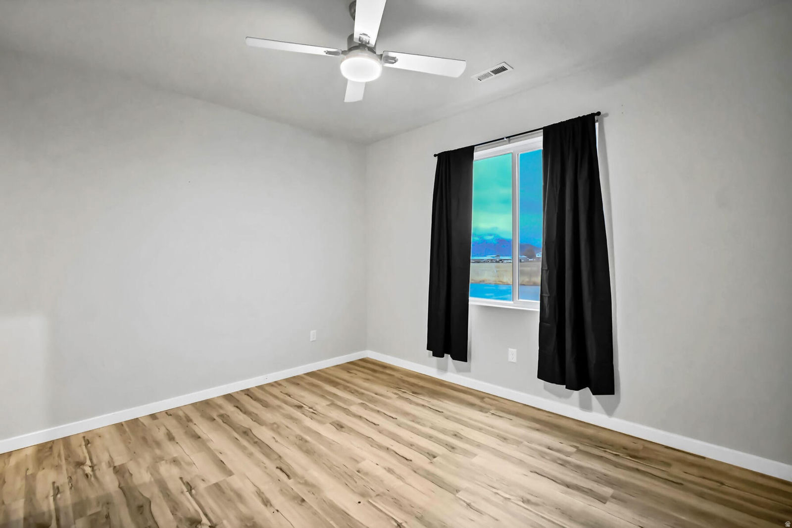 305 W 400 S, Ephraim, photo 25 of 57
