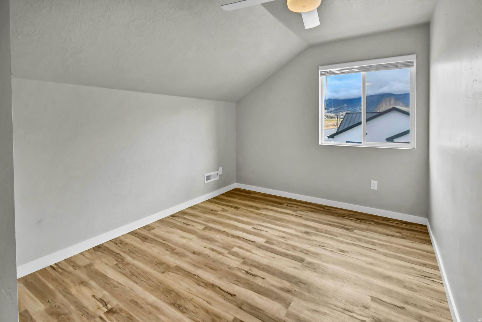 305 W 400 S, Ephraim, photo 31 of 57