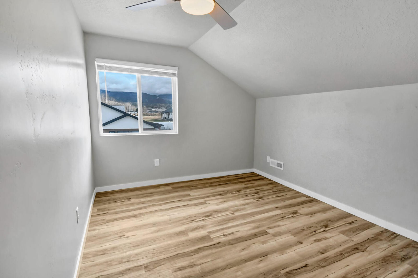 305 W 400 S, Ephraim, photo 36 of 57