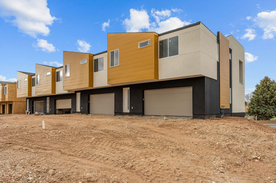 432 E Fiddlers Canyon Road, #111, Cedar City