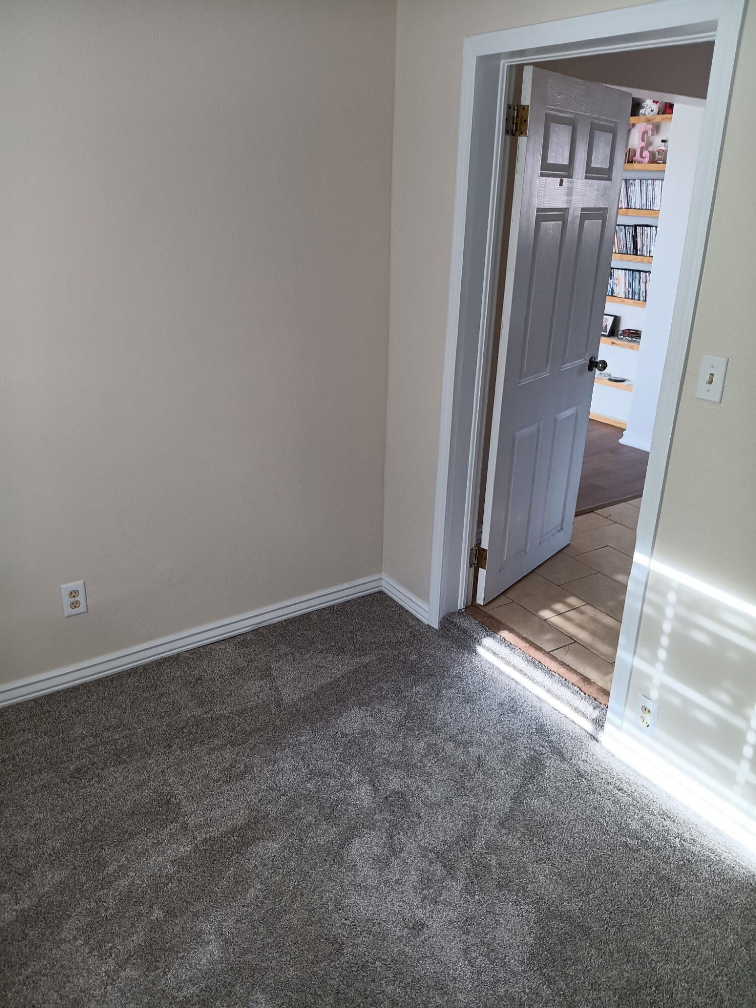 290 N 100 E ST, Beaver, photo 8 of 31